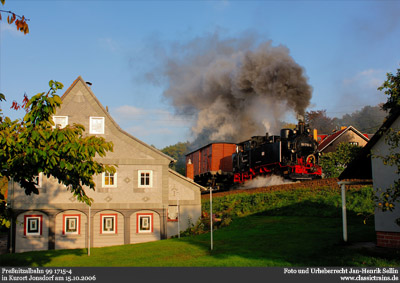 Güterzugdampf im Zittauer Gebirge  - Fotozug am 15.10.2006